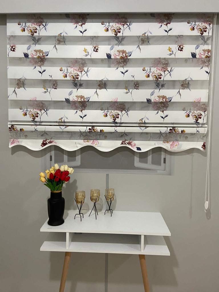 VP801 Stor Zebra Perde Çiçek Desenli Etek Dilimli