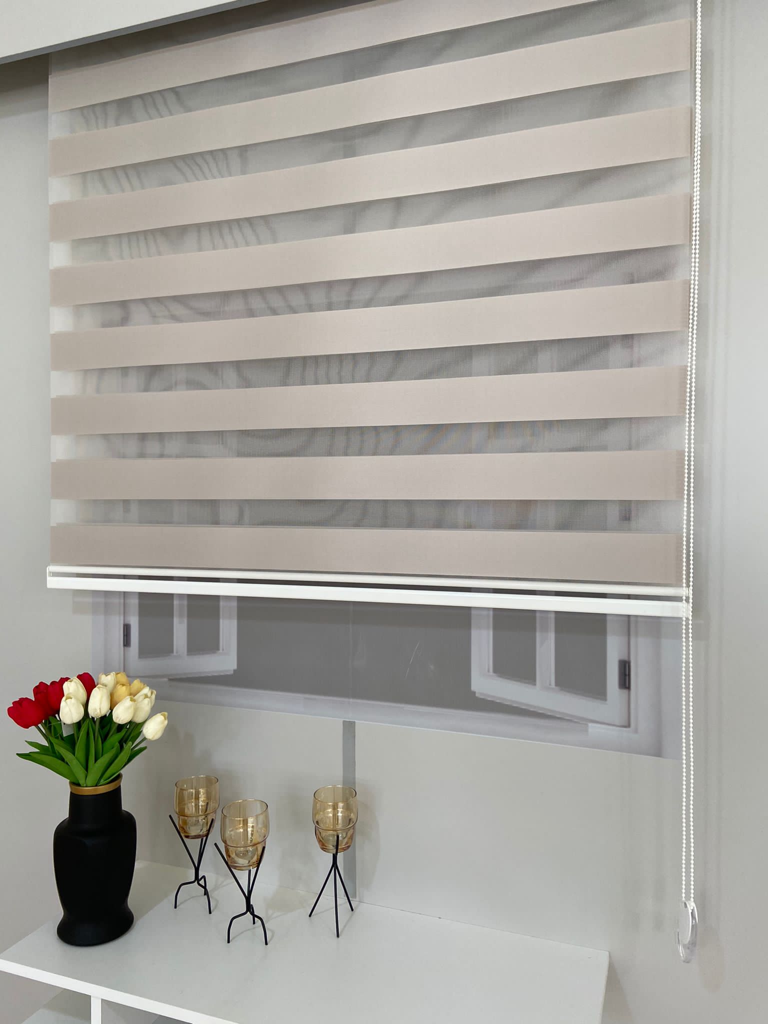 VP705 Düz Lüx Saten Zebra Perde Gri Vizon