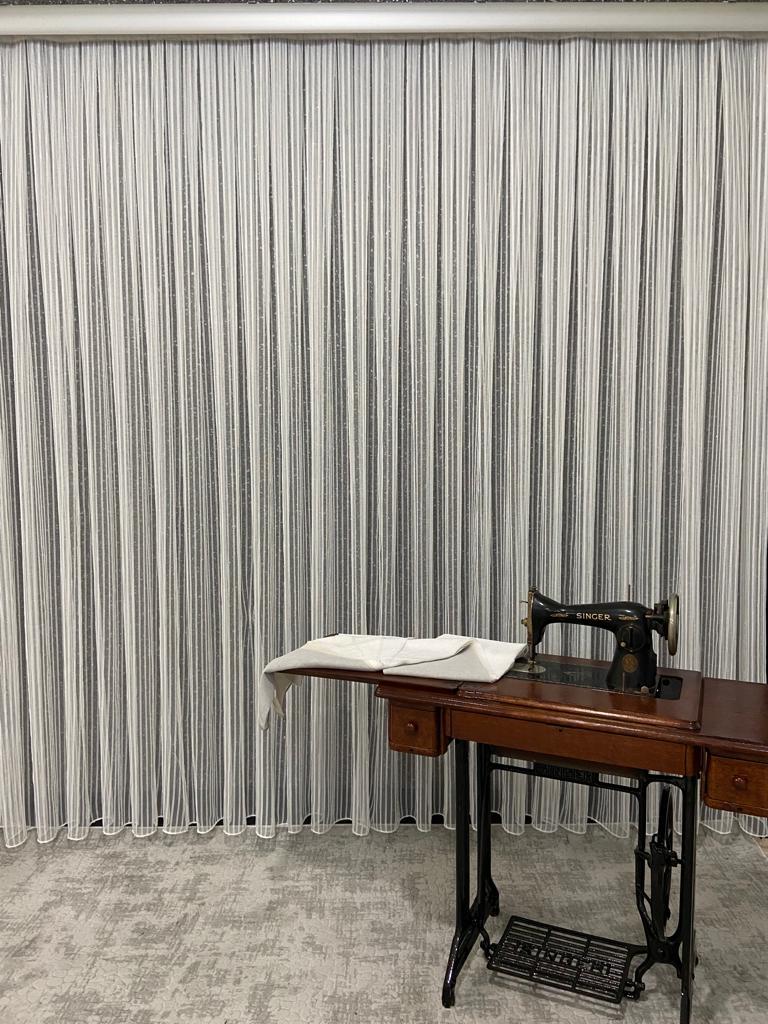 VP506 1. Kalite Zincir Çizgili Tül Perde 1/2,5 Pile Ekru