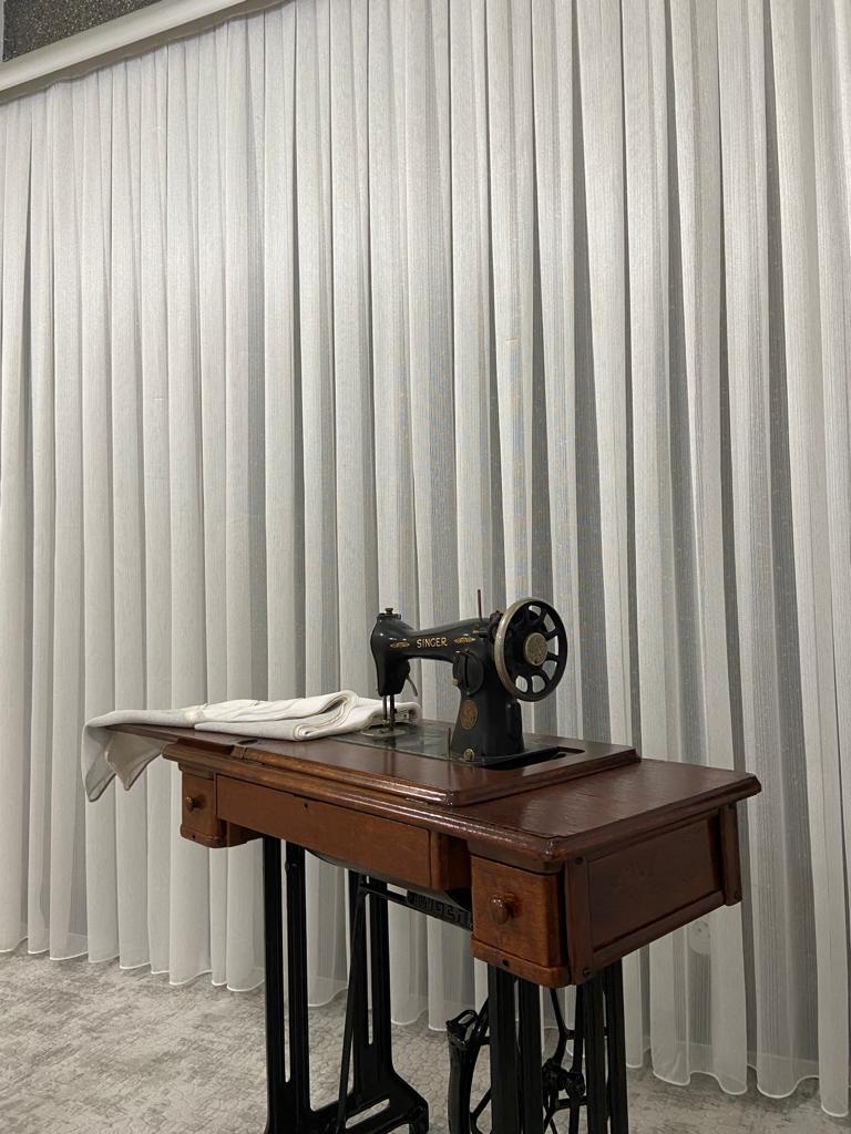 VP502 1. Kalite Buzlu Zemin Tül Perde 1/2,5 Pile Ekru