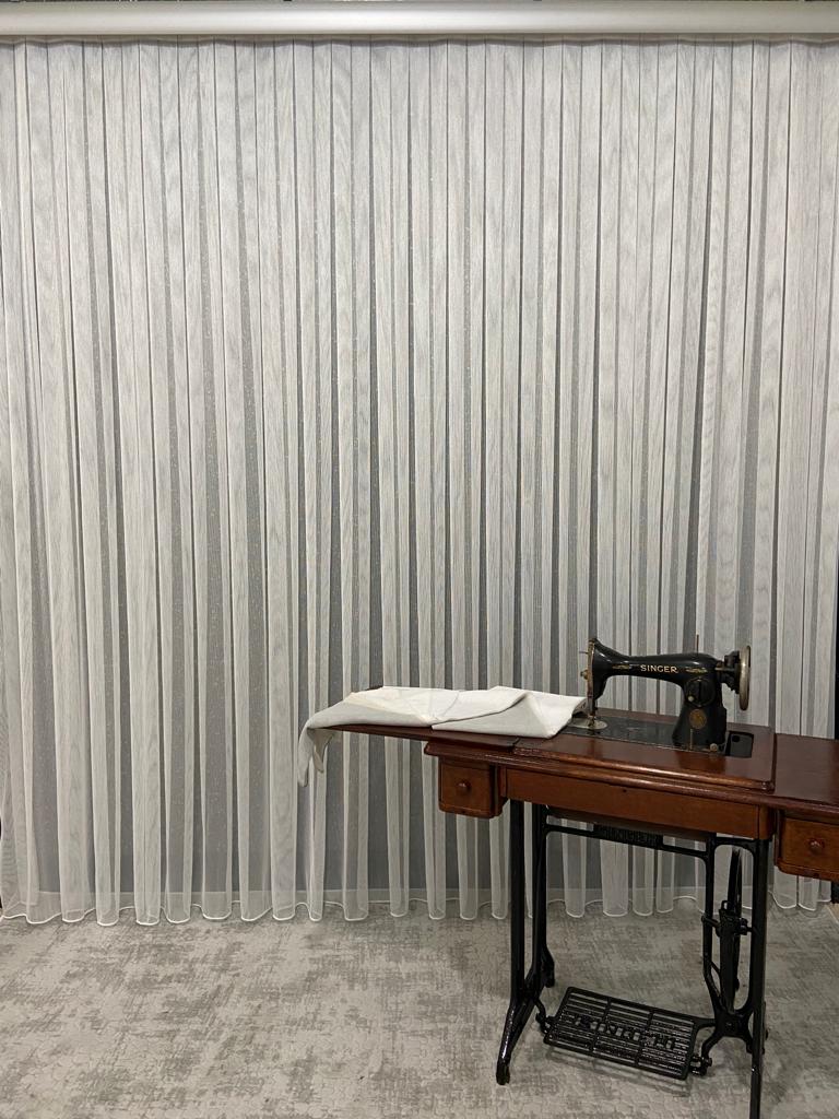  VP401 Çelik Tül Perde 1/2,5 Pile Ekru