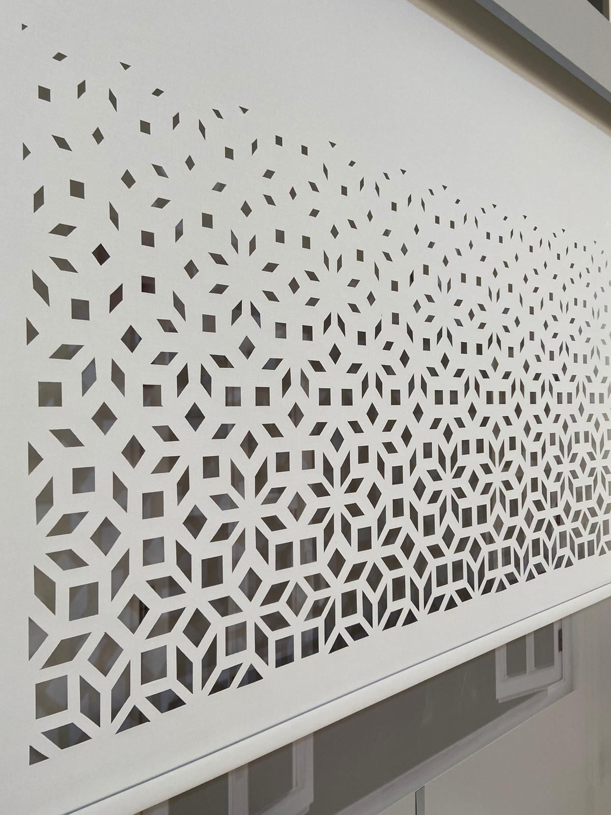 LZR315 Lazer Kesim Stor Perde Beyaz