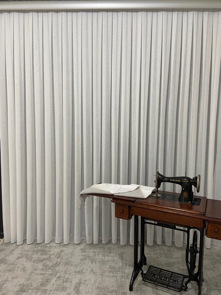 VP500 Naturel Keten Tül Perde 1/2,5 Pile Ekru