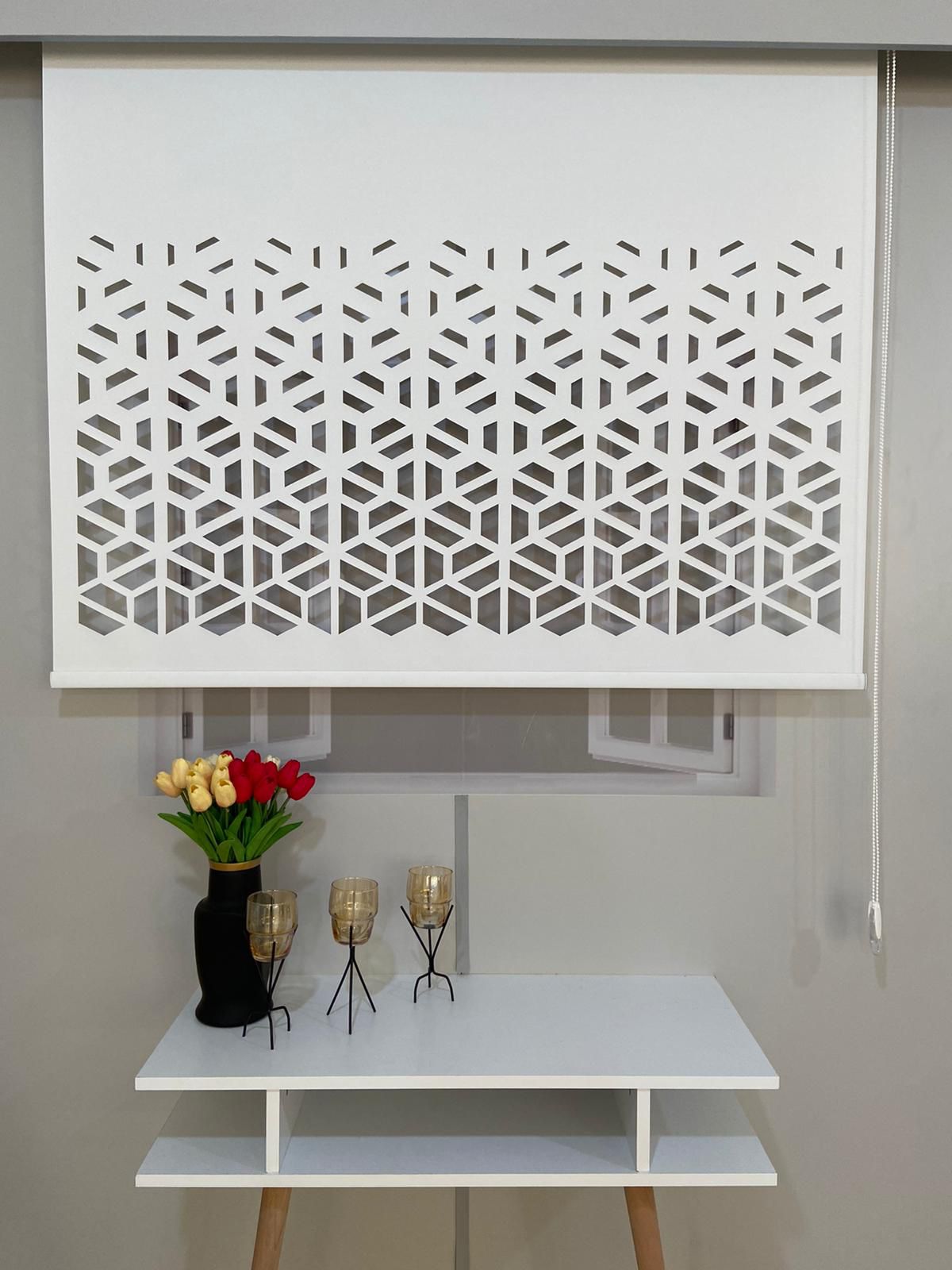 LZR316 Lazer Kesim Stor Perde Beyaz